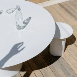Chiodo 7 White Table