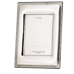 Circle Rectangular Frame