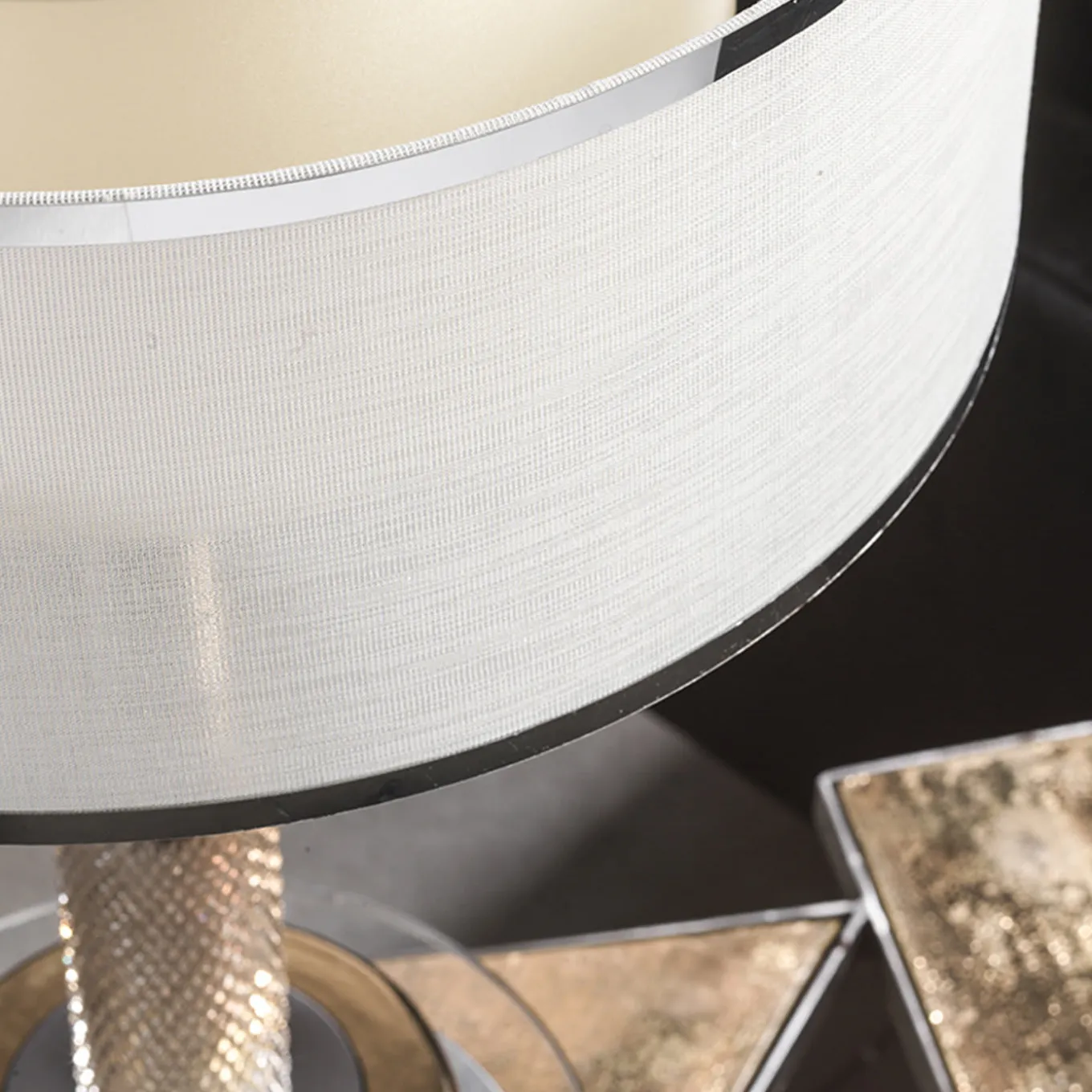 CL2100 Brass Table Lamp