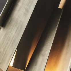 CL2076 Illuminated Sculpture