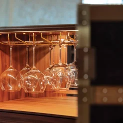 Classic Wine Cellar Trunk