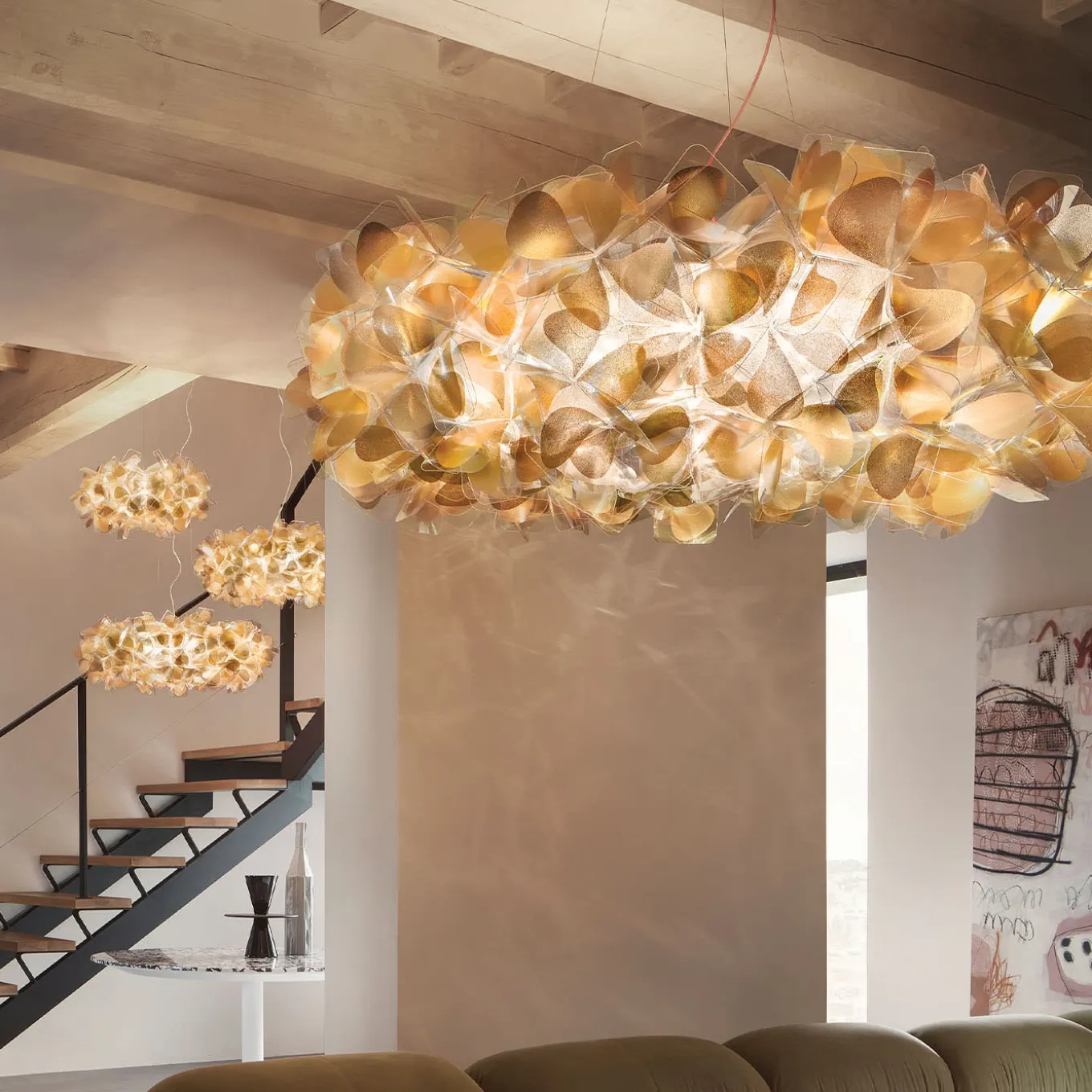 Clizia Mama Non Mama Golden Suspension