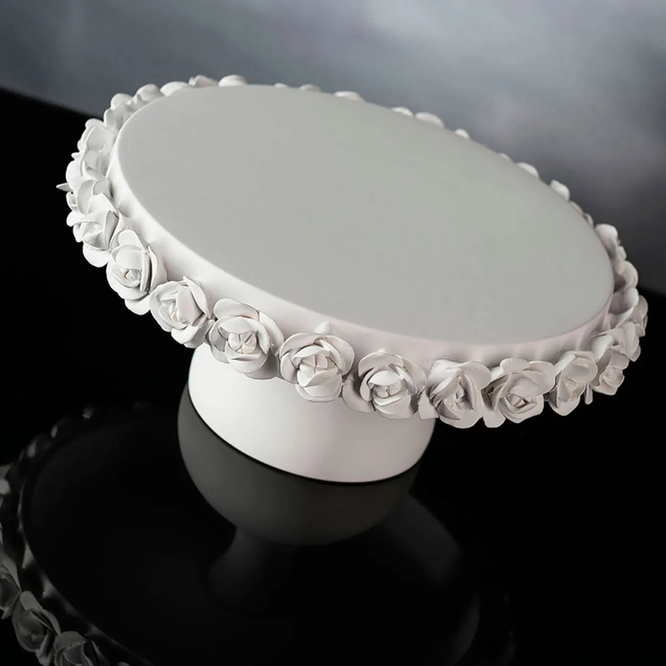 Coco Camelie Flowery White Cake Stand