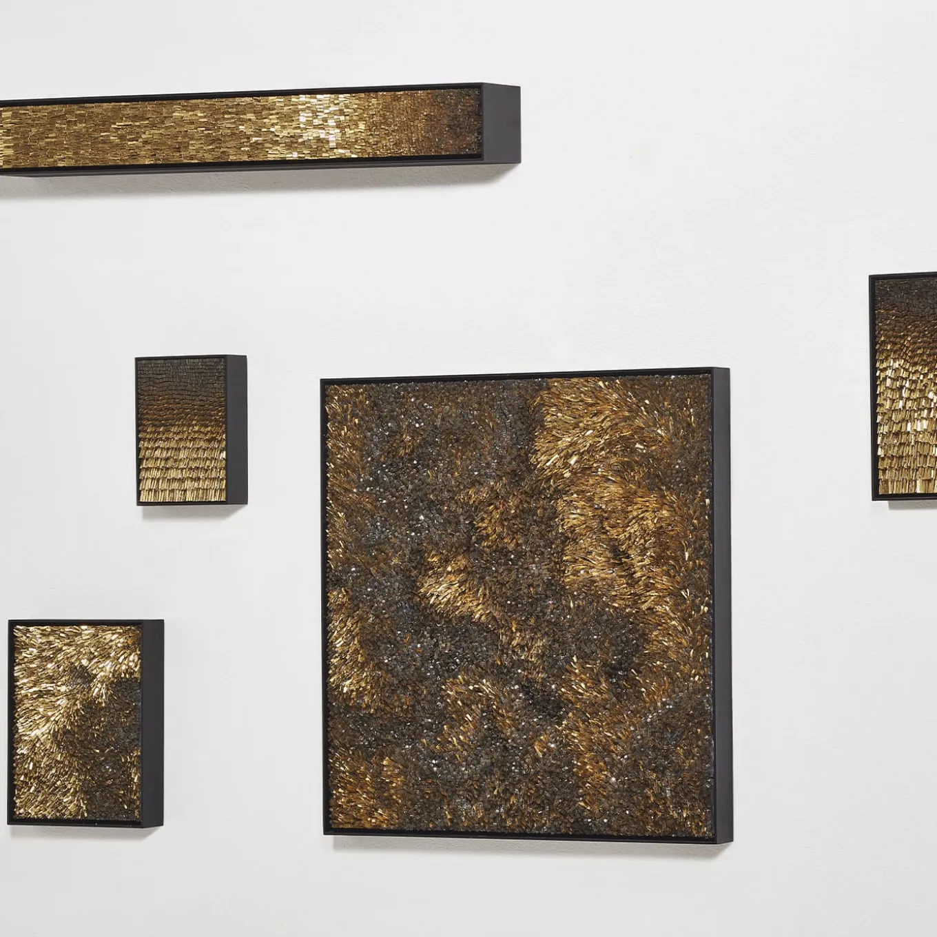 Composizone n1 Set of 5 Gold Glass Decorative Panels