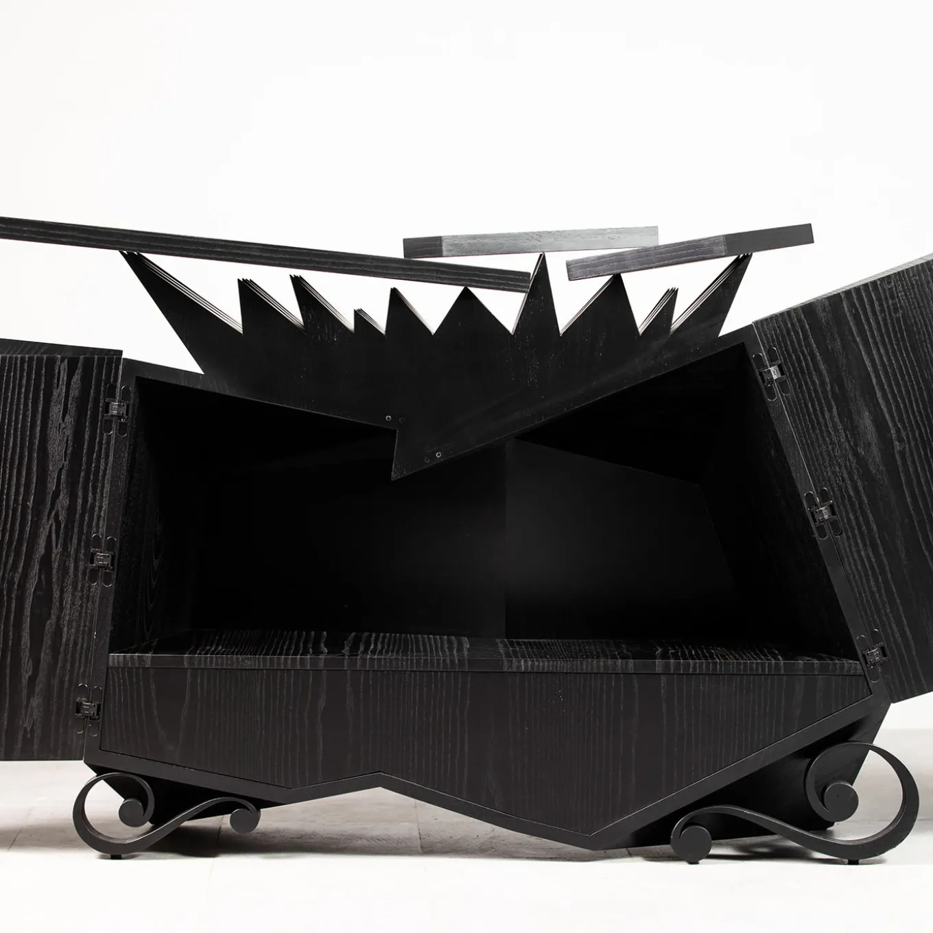 Conforme Al Plastico Black Lacquered Oak Sideboard