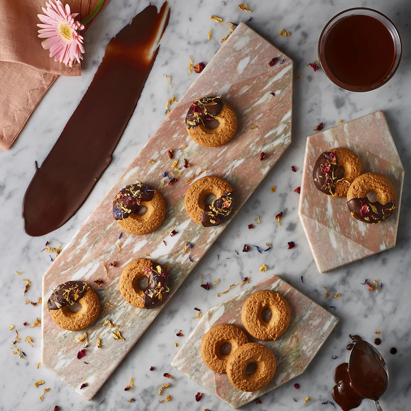 Convivio Diamond Long Pink Tray