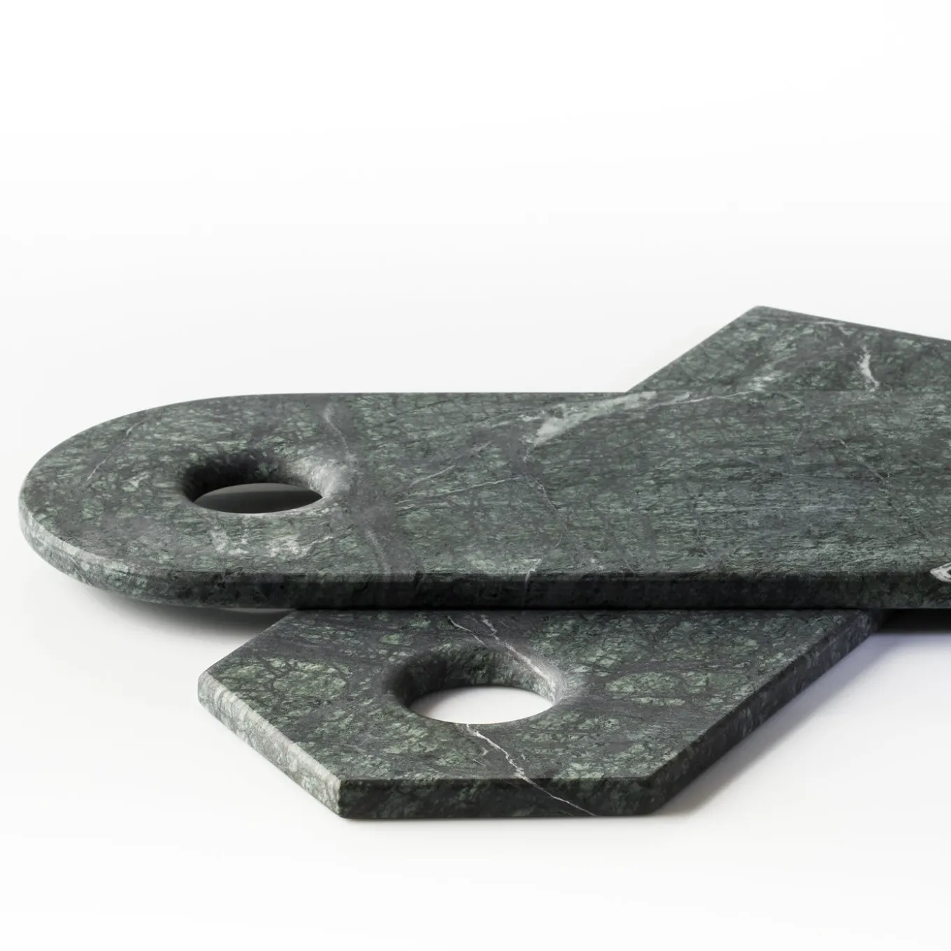 Convivio Mixed Sliced Trived in Green Guatemala Marble