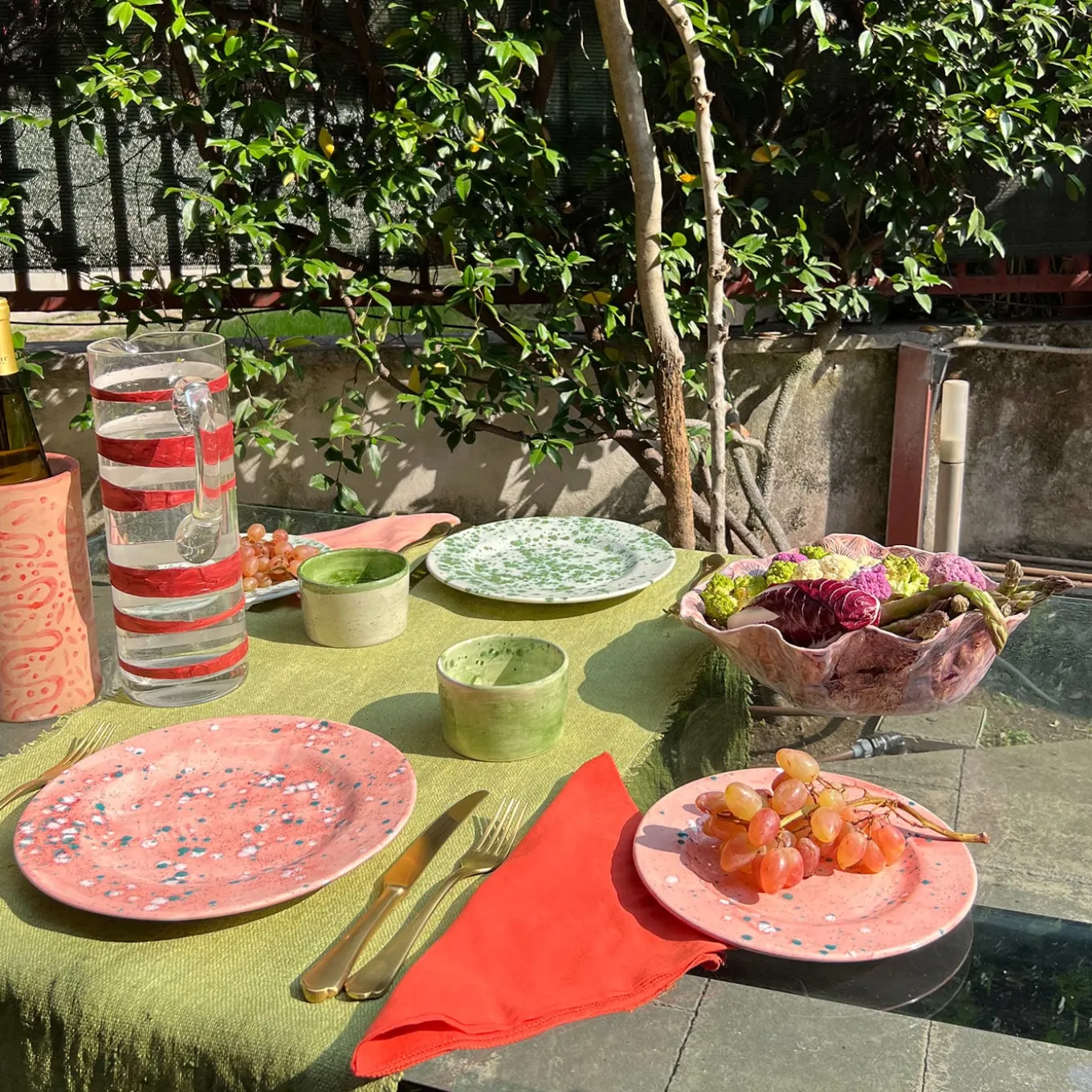 Coral Mottled Dinner Plate