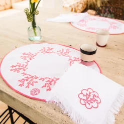 Corallo Rosa Set of 6 Fringed White Napkins