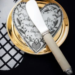 Corallo White Set of Bottle Opener & Butter Spreader