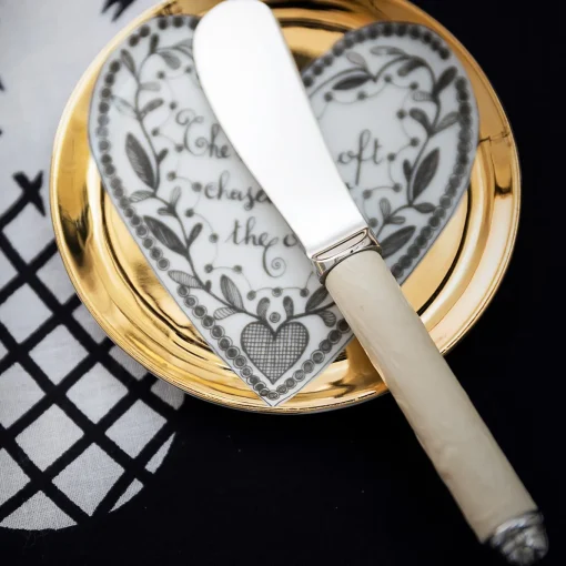 Corallo White Set of Bottle Opener & Butter Spreader