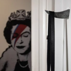 Cornelio Black Coat Hanger