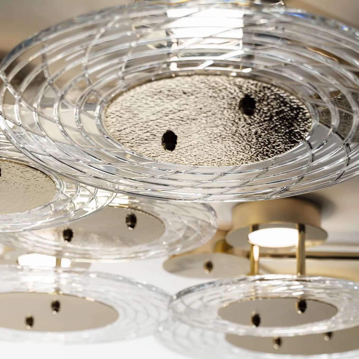 Crystal Hammered Metal 10-lights Ceiling Lamp