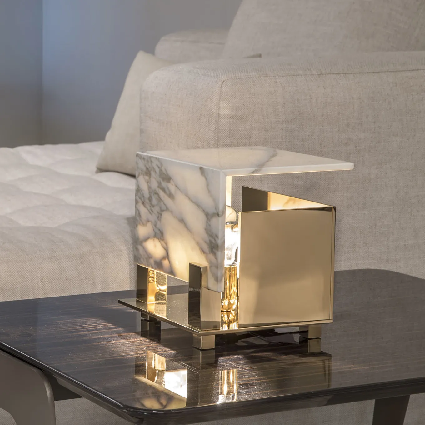 Cubo White Marble Small Table Lamp