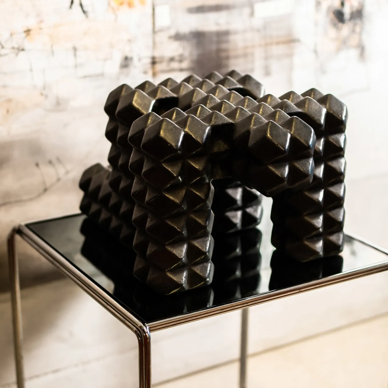 Dark Prono Cubic Sculpture