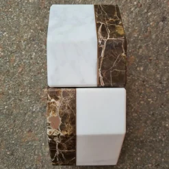 D-ENDS Set of 2 Bookends in Emperador Dark and Carrara Marble