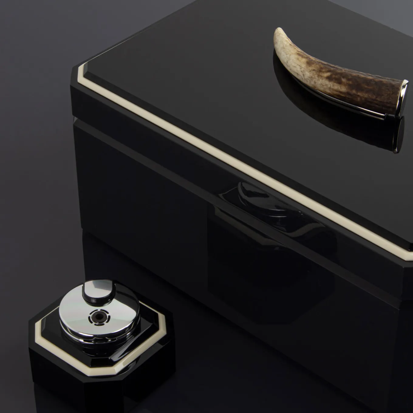 DIANA CIGAR HUMIDOR