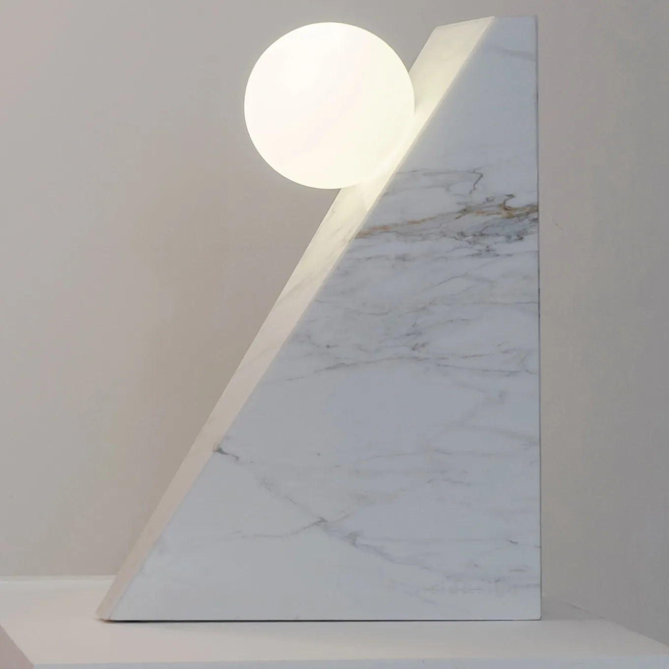Dieus Medium Table Lamp by Sissy Daniele