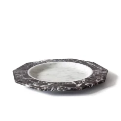 Dinner Plate in white Carrara and red Levanto marble