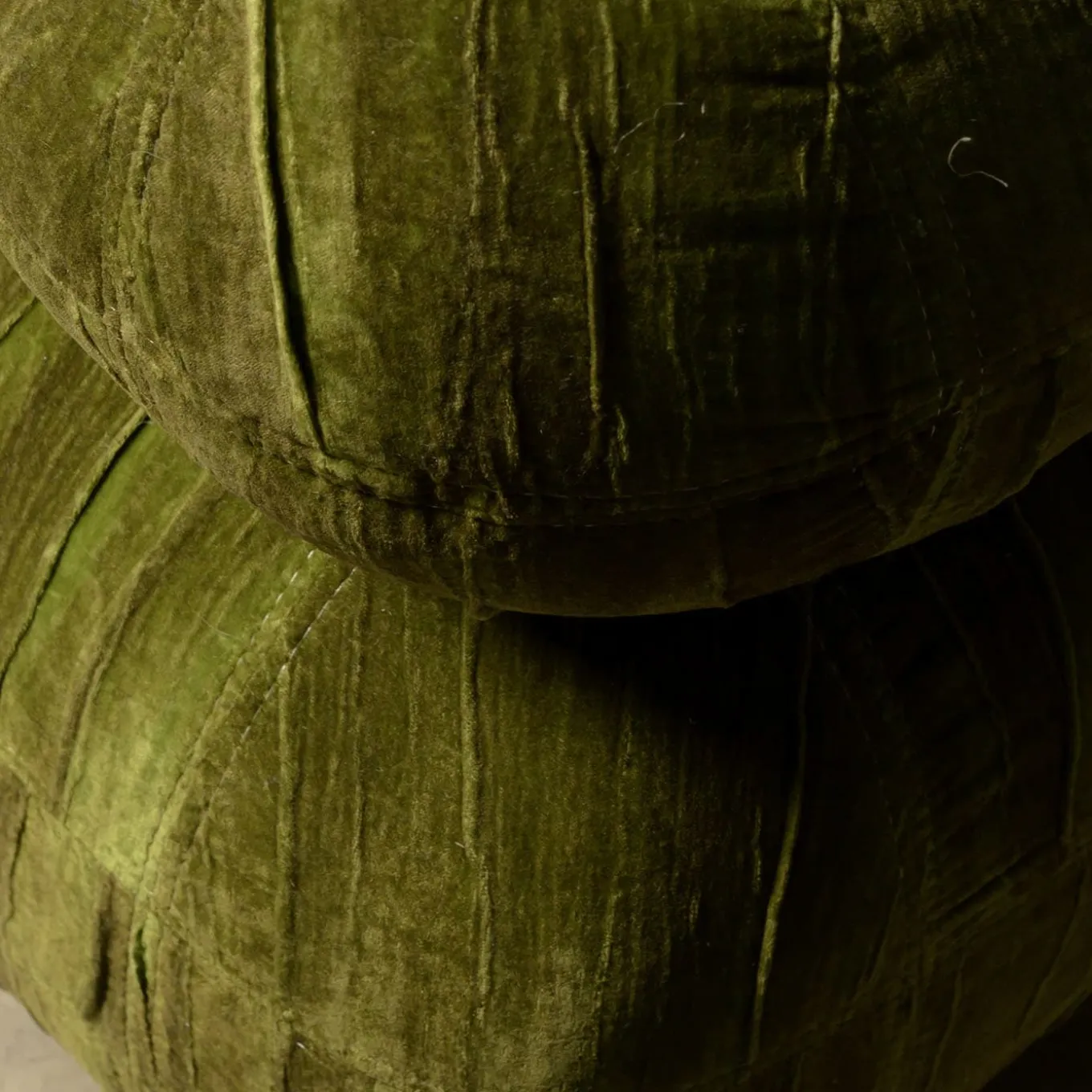 Diomira Armchair
