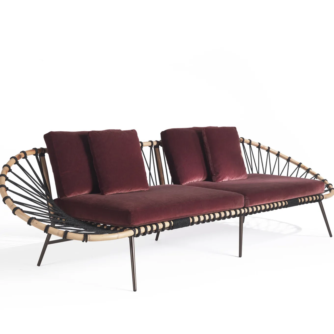 Discovery Ed/20 043 Oval Sofa By Studio Mamo