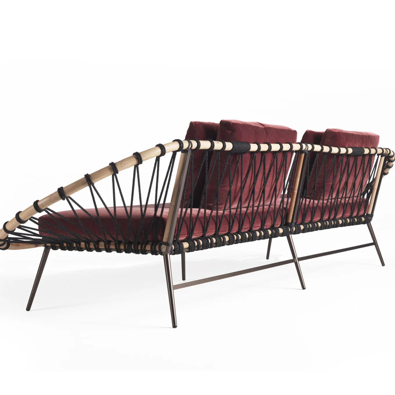 Discovery Ed/20 043 Oval Sofa By Studio Mamo