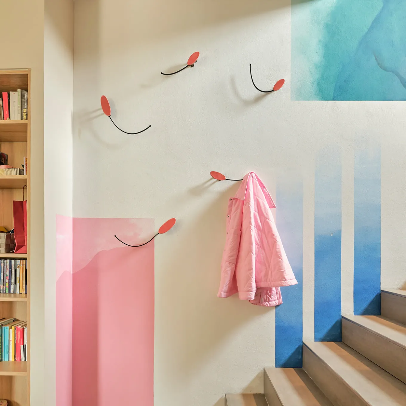 Divertissement Set of 6 Polychrome Ceramic & Metal Hooks