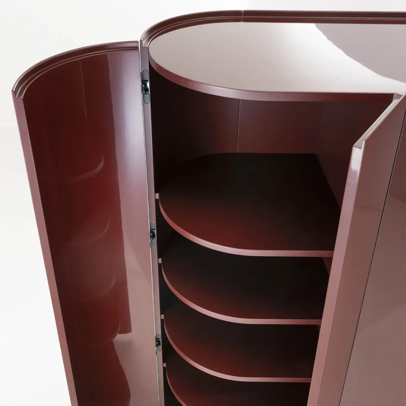 6-Door Medium Glossy Red-Lacquered Cabinet