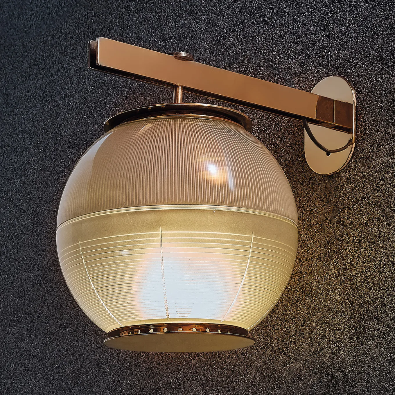 Doppio Vetro Brass Sconce by Ignazio Gardella