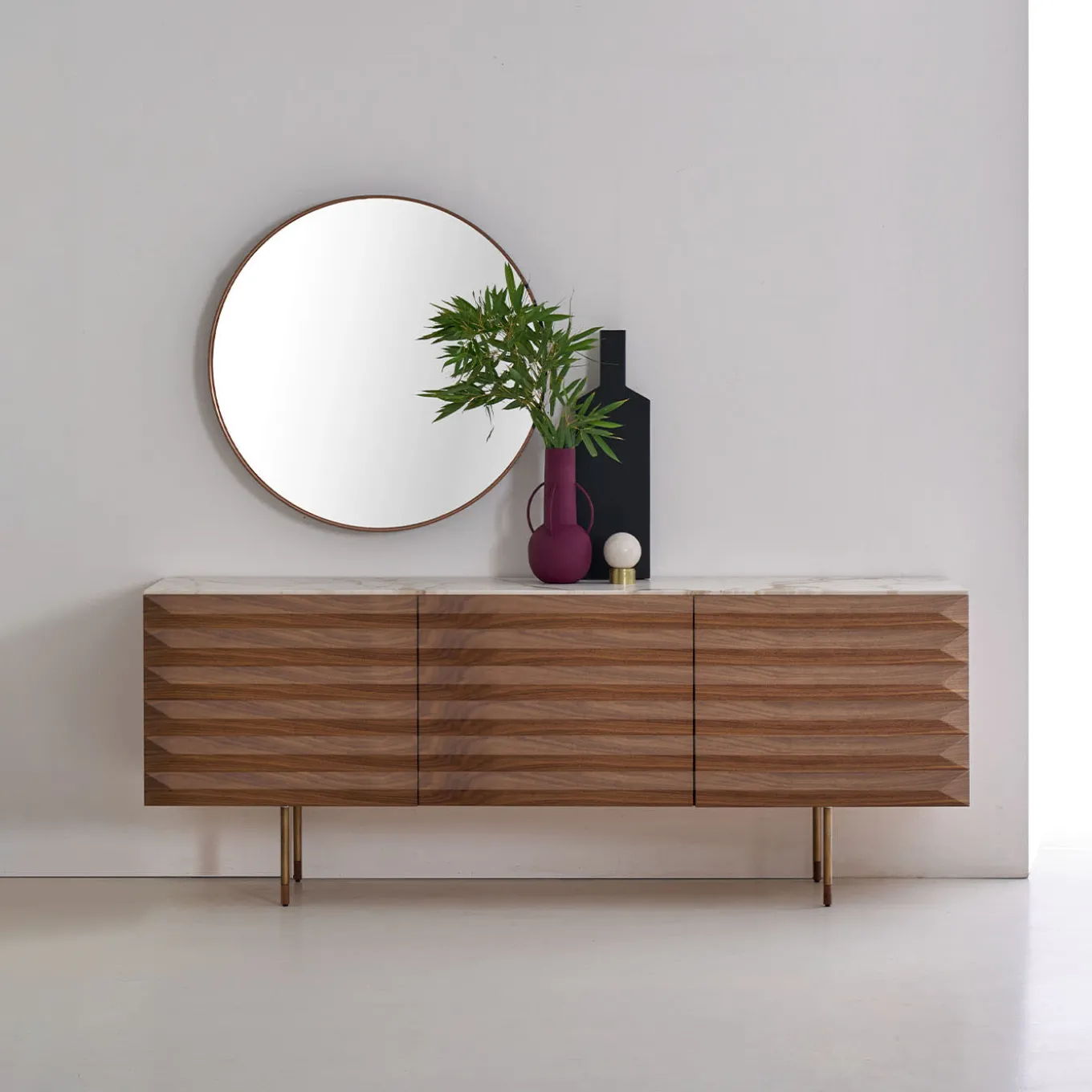 Dorian Gray Round Rusty Iron Mirror