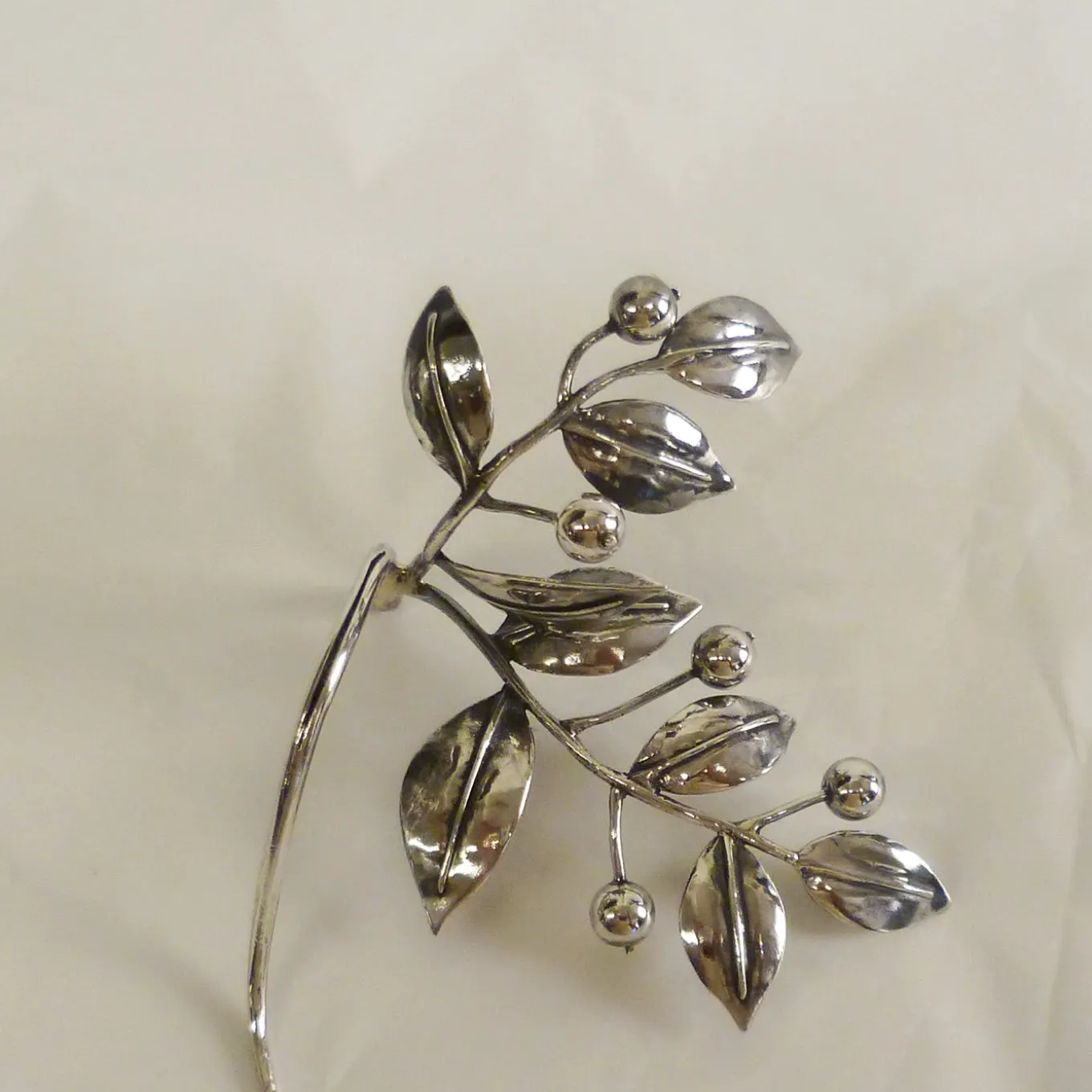 Double Mistletoe Seat Marker