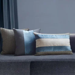 Dove Carrè Cushion in Tricot Jacquard Fabric