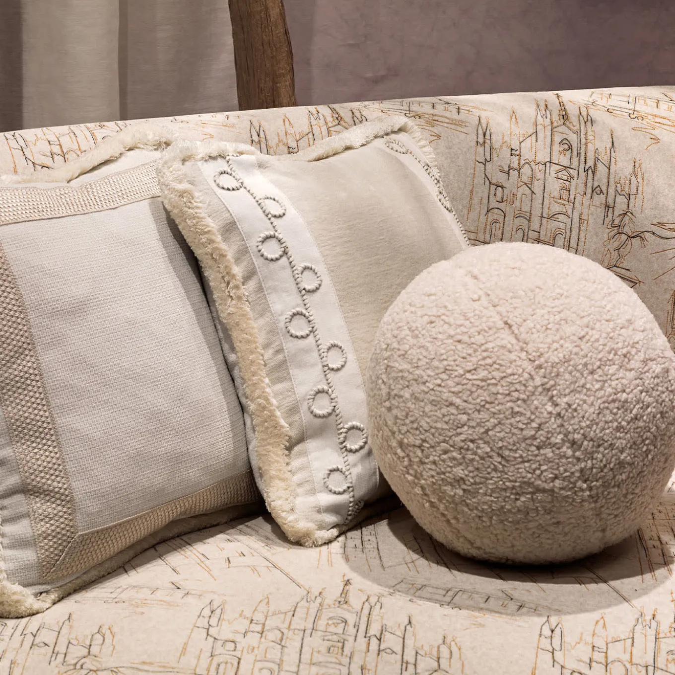 Duse Cityscape-Embroidered Beige Fabric Sofa