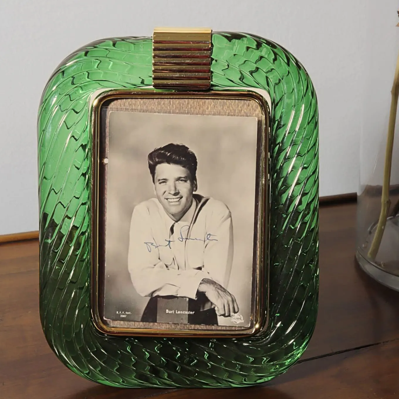 Emerald Green Twisted Glass with Glossy Brass Structure Frame