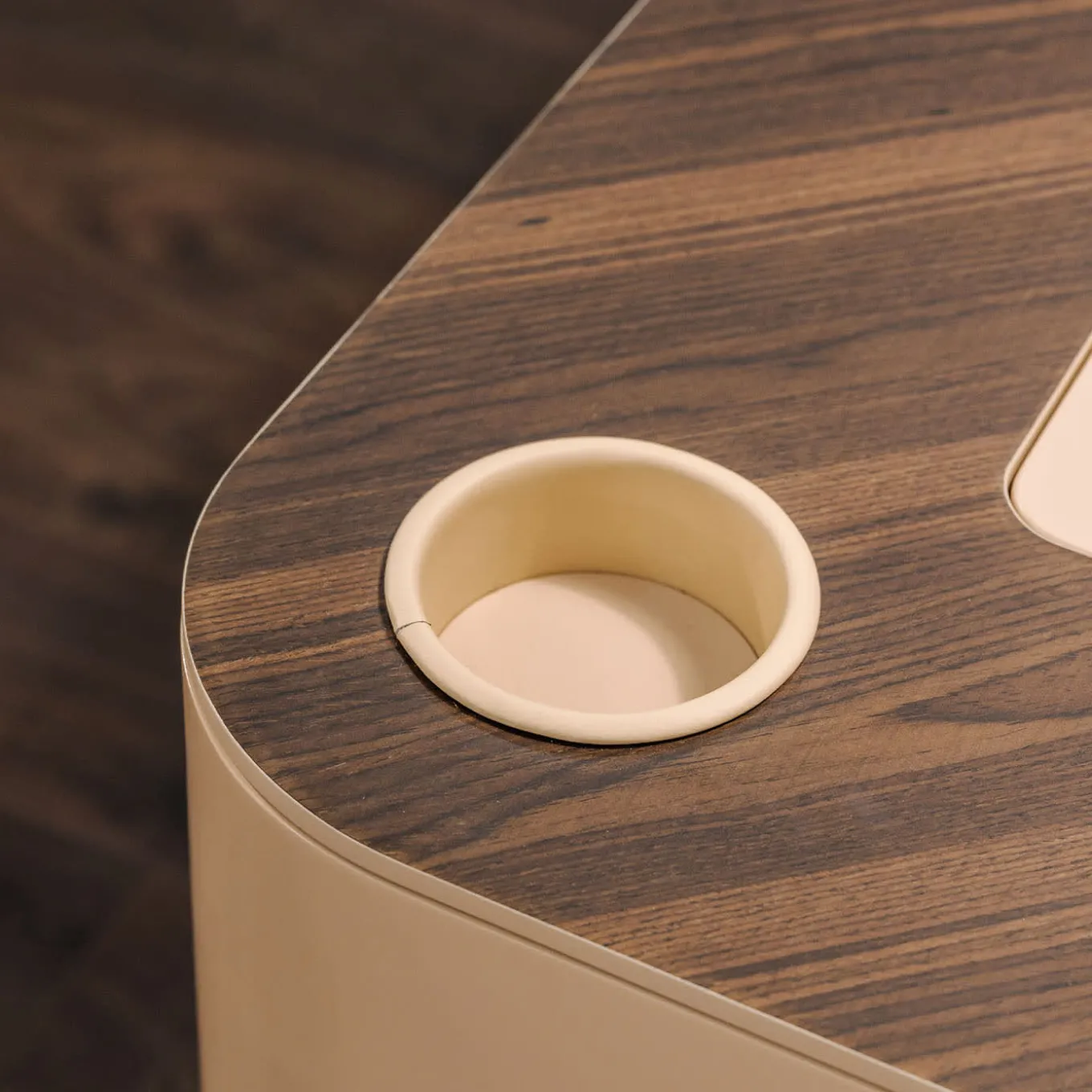 Enigma Glossy Cipria and Canaletto Wood Multigame Table