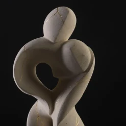 Equilibrio Sculpture