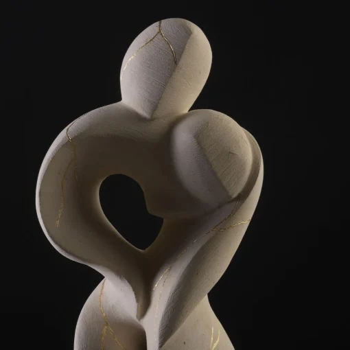 Equilibrio Sculpture