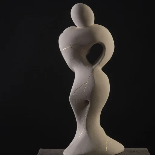 Equilibrio Sculpture
