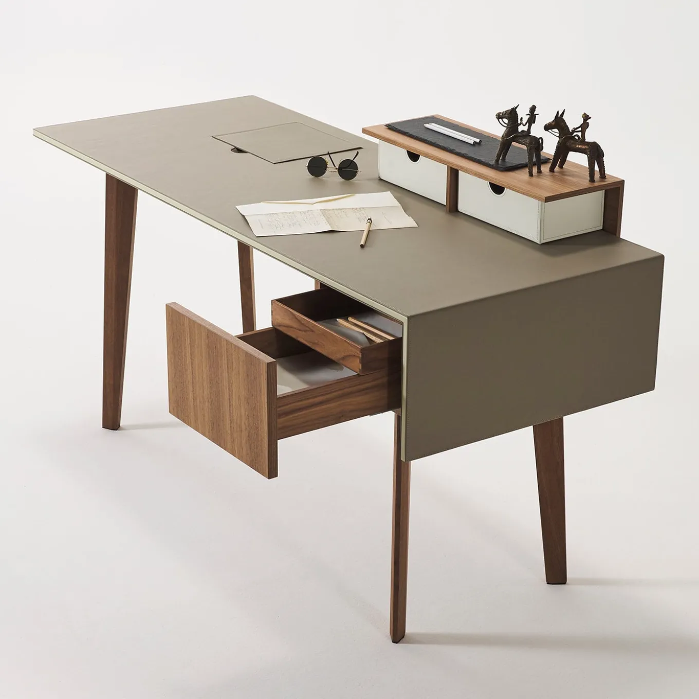 Erice Writing Desk