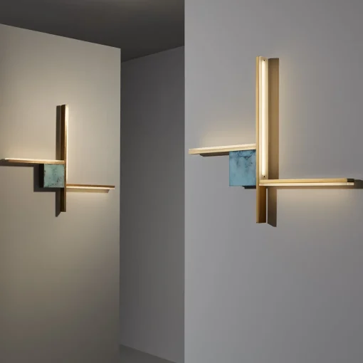 Essence Brass Wall Lamp