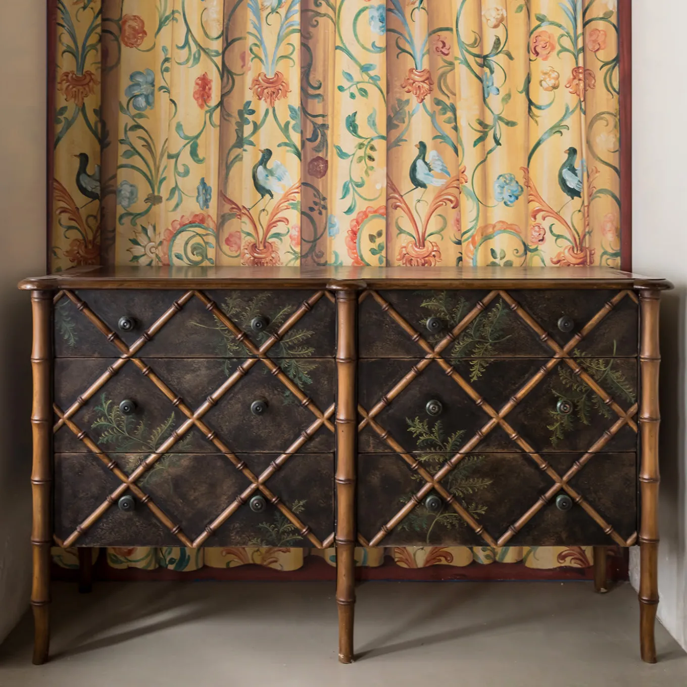 Fiesole wood dresser