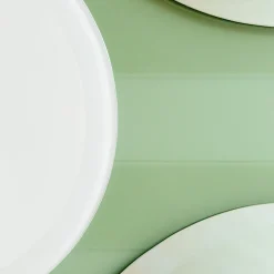 Figure M2 Green Mirror