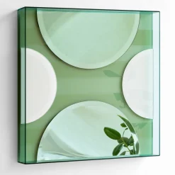 Figure M2 Green Mirror
