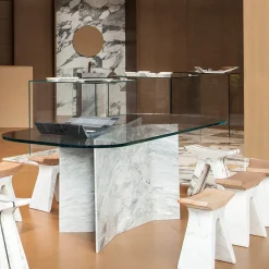Filo Dining Table with Versilys Marble Base