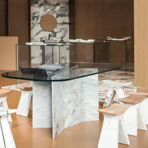 Filo Dining Table with Versilys Marble Base