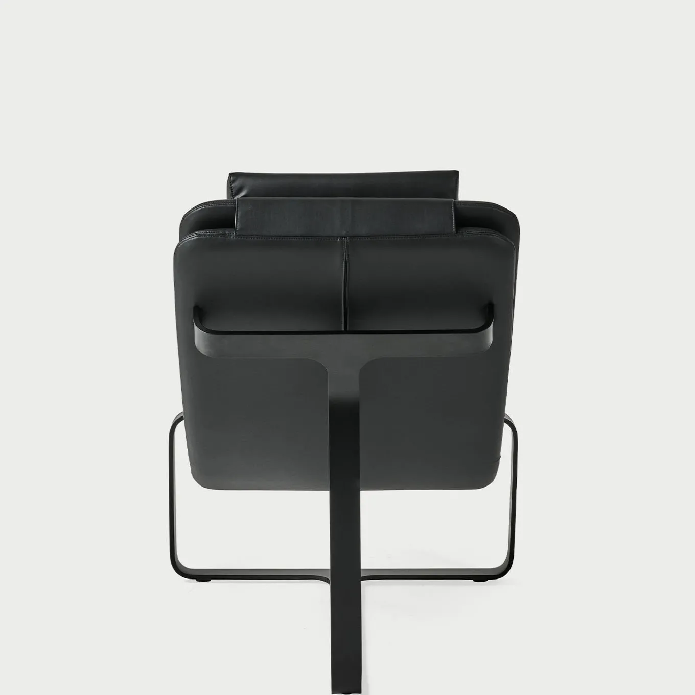 Flipt Black Leather Convertible Armchair and Chaise-longue