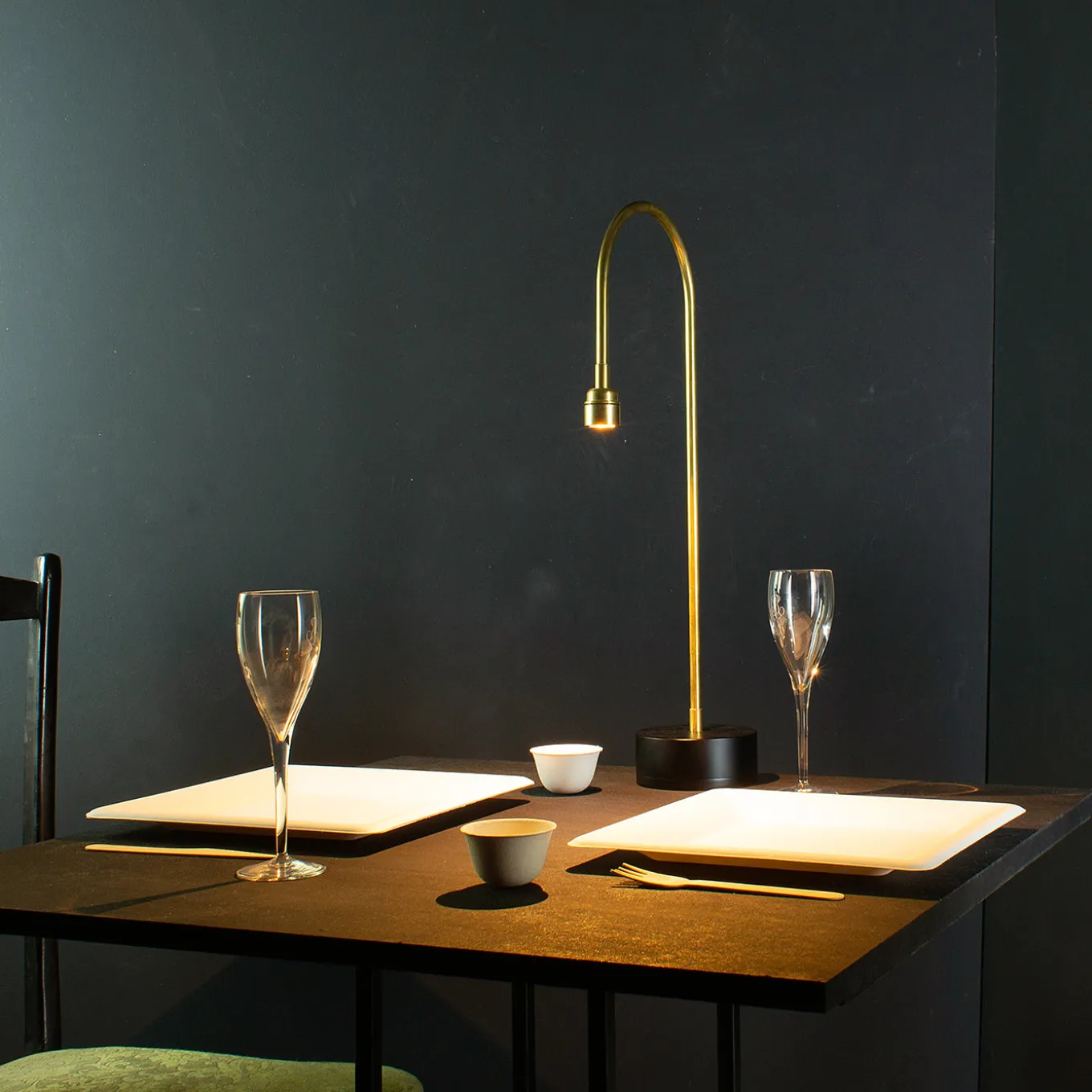 Fontana Table Lamp