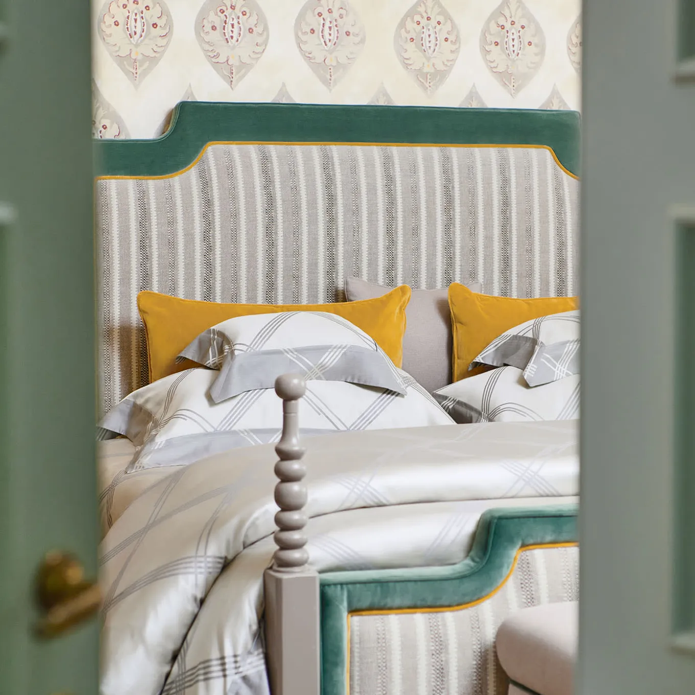 Four Generations Jacquard Grey US King Duvet Cover