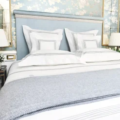 Four Generations White & Grey US King Sheet Set