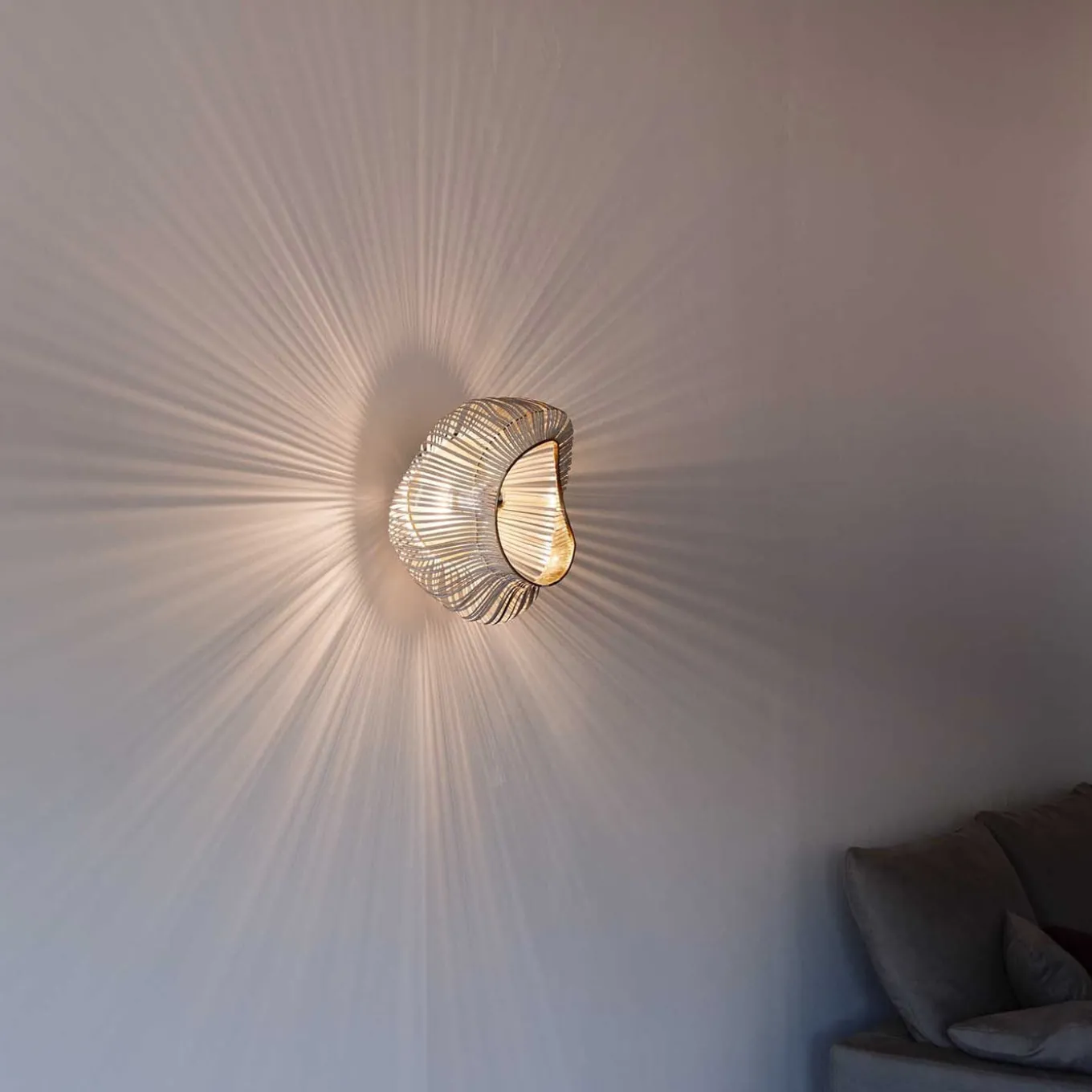 Fuga Wall Lamp
